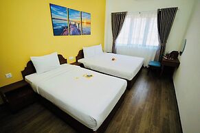 Nam Hoi An Riverside Hotel