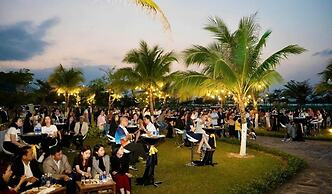 Nam Hoi An Riverside Hotel