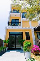 Nam Hoi An Riverside Hotel