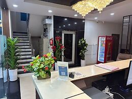 HOTEL APEX INN SHAMSHABAD