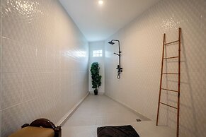 Catur Guesthouse Canggu