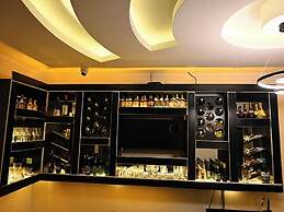 Neon Hotel Ntinda