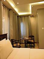 Neon Hotel Ntinda