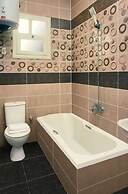 Roadhouse New Cairo Residence