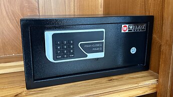 The Jam Boutique Hotel