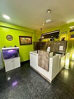 V Rooms