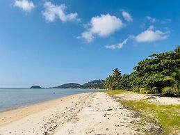 Villa Sereno Beachfront Koh Samui