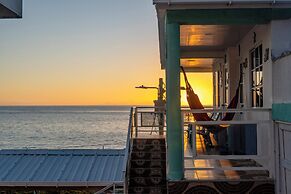 Posada Three Cay Suites