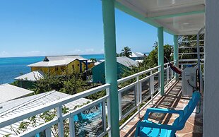 Posada Three Cay Suites