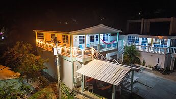 Posada Three Cay Suites
