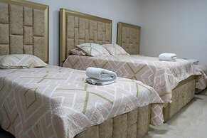 Posada Three Cay Suites