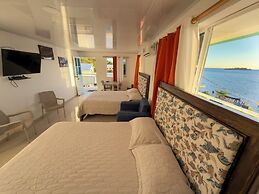 Posada Three Cay Suites