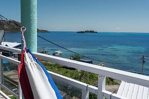Posada Three Cay Suites