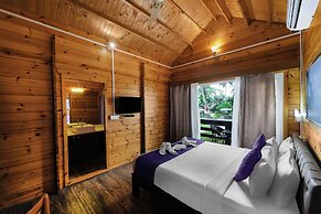Adhvasaha Beach Spa Resort