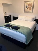Trentham Motel