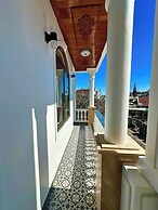 Amelia House - Boutique Hotel