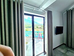 Tran Long Cu Hin Hotel