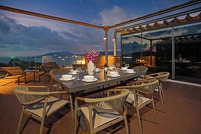 Ocean Views BluePoint 3BR Apartment 8-11