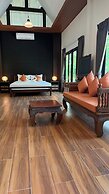 Blue Palm Residence Kata