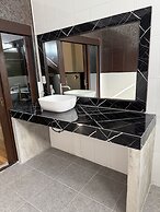 Blue Palm Residence Kata