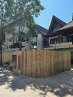 Blue Palm Residence Kata