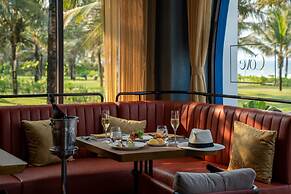 Royal Beachfront Resort Danang