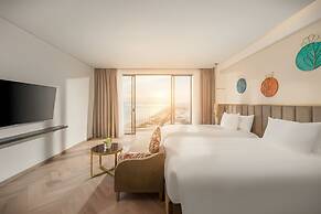 Royal Beachfront Resort Danang