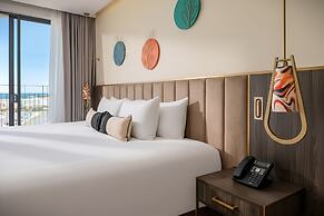 Royal Beachfront Resort Danang