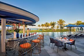 Royal Beachfront Resort Danang