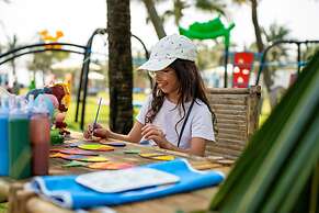 Royal Beachfront Resort Danang