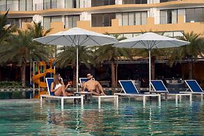 Royal Beachfront Resort Danang