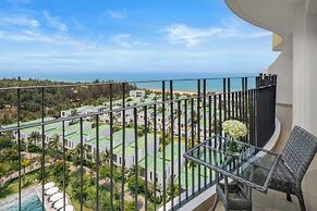 Royal Beachfront Resort Danang