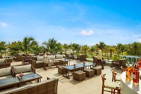 Royal Beachfront Resort Danang