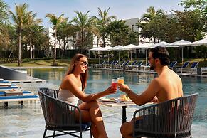 Royal Beachfront Resort Danang