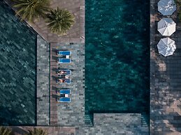 Royal Beachfront Resort Danang