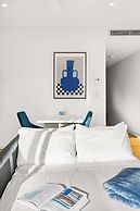 Central Art-deco 1bed With Balcony Aircon