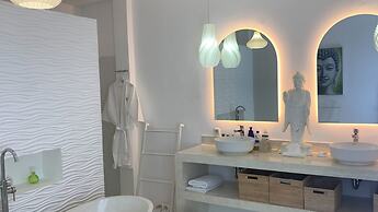 Antana Hotel Bali