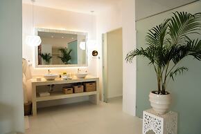 Antana Hotel Bali