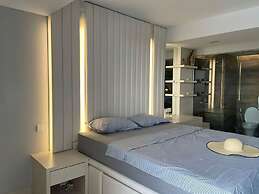 Springhill Royale Suites Sky Pool