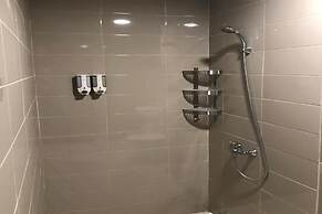 Springhill Royale Suites Sky Pool