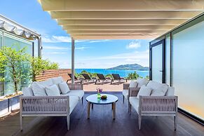 SeaView BluePoint Apartment 819