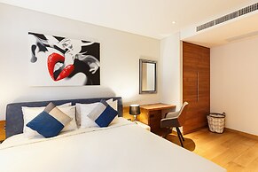 SeaView BluePoint Apartment 819