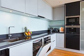 SeaView BluePoint Apartment 819