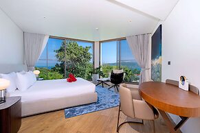 Sea View Condo BluePoint 817 Adults Only