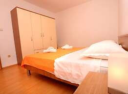 Apartments Antonio - Trogir