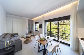 Naillac Elite Suites