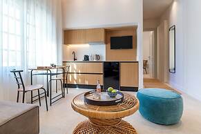 Naillac Elite Suites