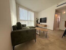 J&G Suites