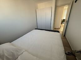 J&G Suites