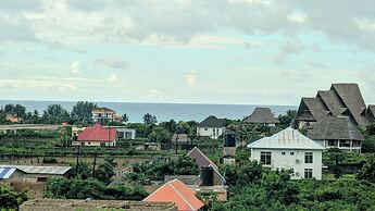 Crown View Hotel